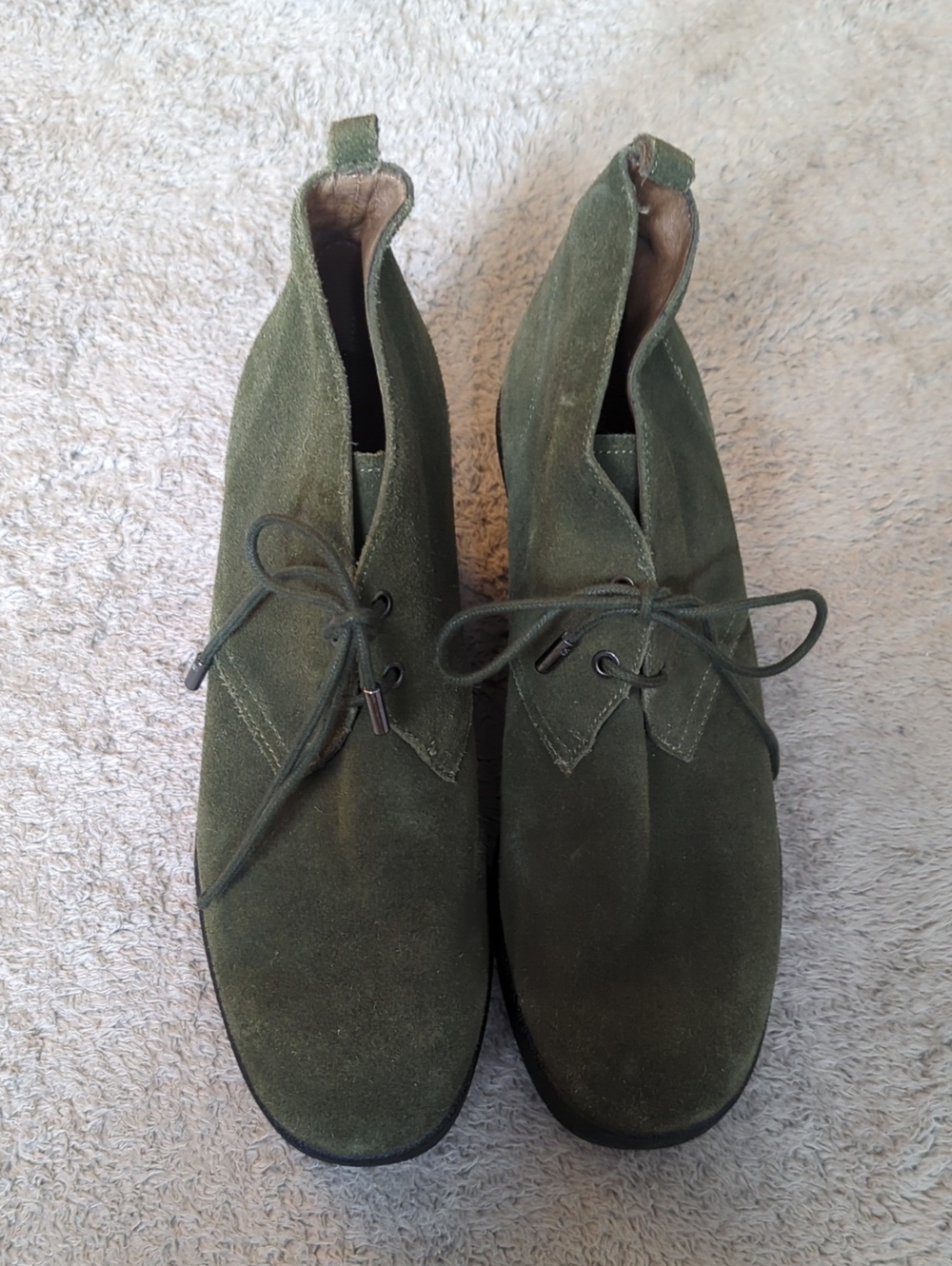 Donald J Pliner "Lowe" Olive Green Suede‎ Lace-Up Wedge Booties Size 7.5